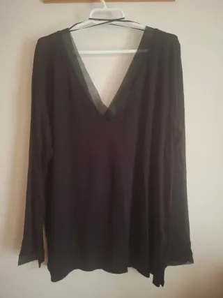 Camiseta pico pronunciado