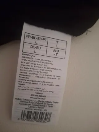 Camiseta pico pronunciado