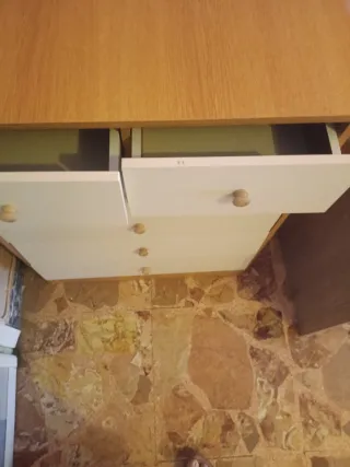 vendo piccola cassettièra mai usata