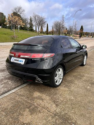 Honda Civic 2010