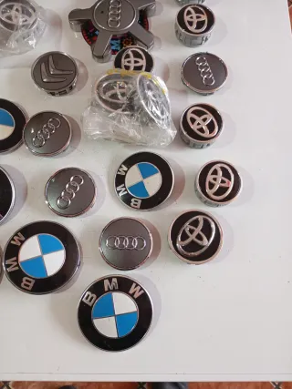 Tapa cubos llantas aleación Toyota, BMW, Audi