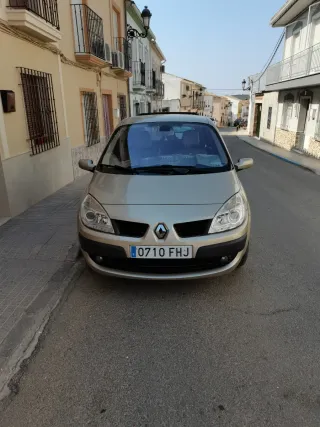 Renault Grand Scenic 2006