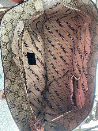 Borsa stile Balenciaga City, collaborazione con Gucci, con specchio e tracolla