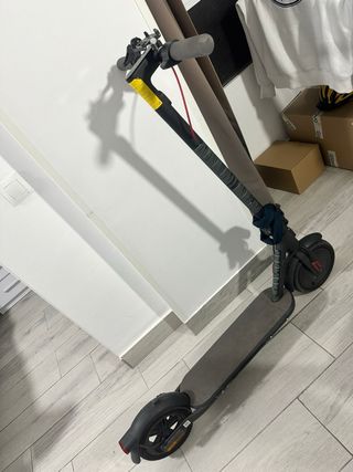 Xiaomi eléctric scootter 4