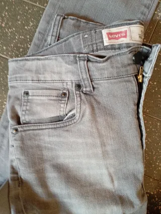 Jeans donna taglia 40 vita cm 42