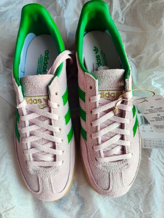 Zapatillas Adidas sin estrenar