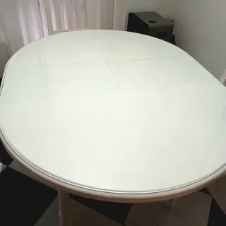 MESA DE COMEDOR Y 6 SILLAS