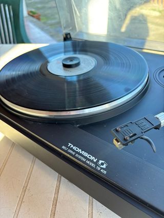 Tocadiscos Thomson TB 405