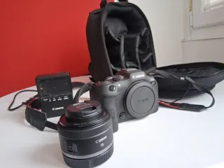 Cámara Canon R7+ objetivo 16mm+ mochila