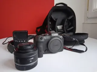 Cámara Canon R7+ objetivo 16mm+ mochila