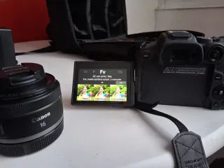 Cámara Canon R7+ objetivo 16mm+ mochila