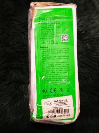 LED RECHARGEABLE DESK LAMP; lampada ricaricabile