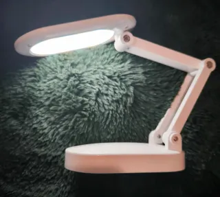 LED RECHARGEABLE DESK LAMP; lampada ricaricabile