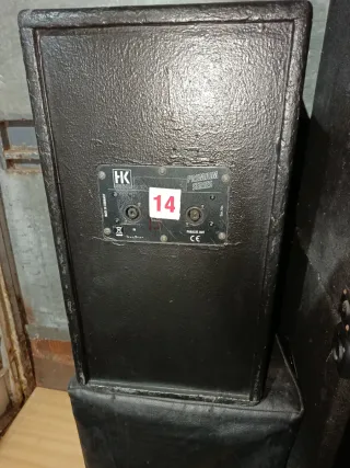 Pareja de HK Premium 12"