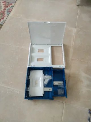 Caja de distribución Solera 24 elementos