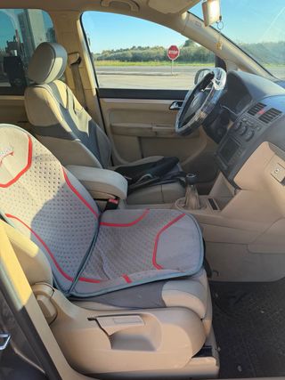 Volkswagen Touran 2006