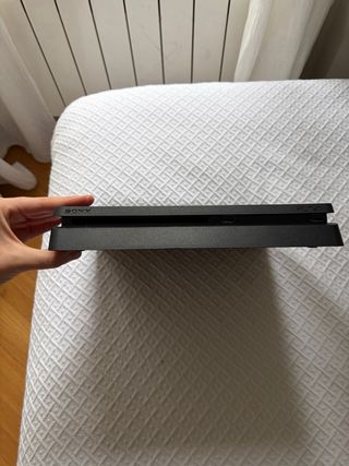 PSP 4 + MANDO + JUEGO