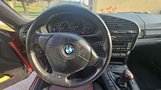 BMW e36 coupé