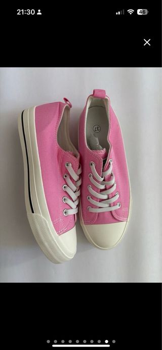 Zapatillas tipo Converse rosas