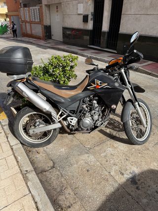 Yamaha Xt660R