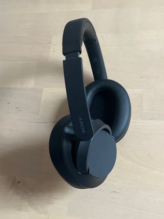 Auriculares inalámbricos - Sony WH-CH720NB