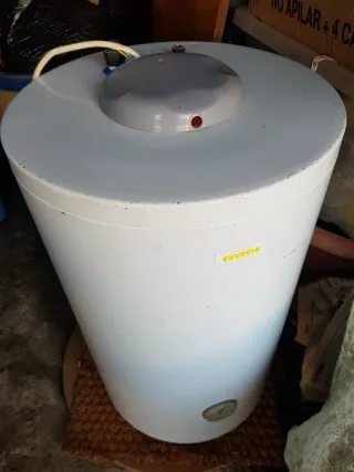 Termo eléctrico 80 litros LTS 80. Recoger de Vic.