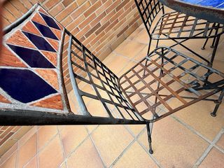 Mesa de forja y mosaico con 6 sillas