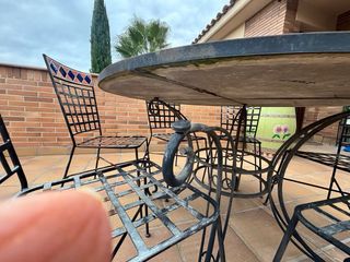 Mesa de forja y mosaico con 6 sillas