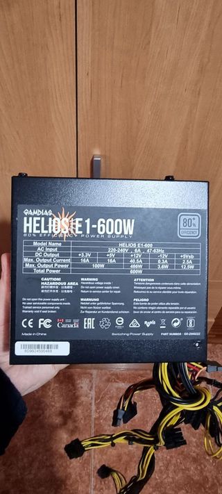 Fuente de alimentacion 600w gamdias