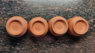 4 tarros de barro de unos 150 ml