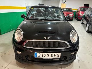 MINI JOHN COOPER WORKS ROW Cabrio 2011