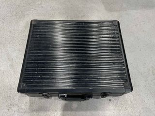 Pioneer DJ DJM-900NXS2 + Case