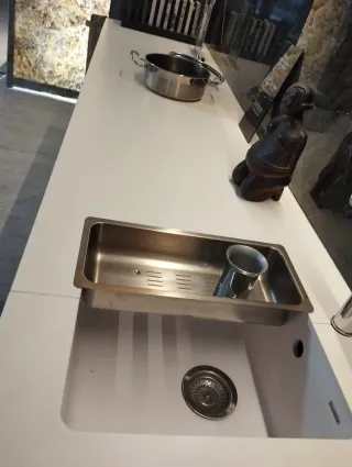 Cocina con inducción invisible