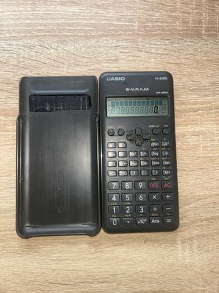 Calculadora Casio fx-82MS