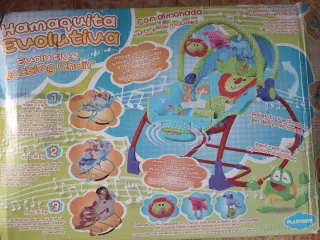 Hamaquita bebé con juguetes