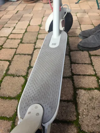 Patinete eléctrico poco uso
