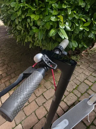 Patinete eléctrico poco uso