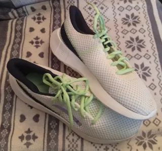 Deportivas verde menta Decathlon Núm 39