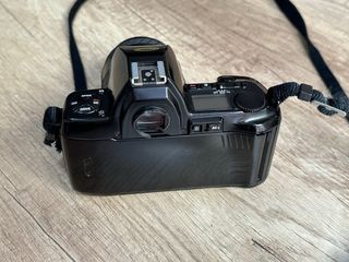 Nikon F-801 cámara réflex