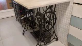 Mesa Mármol Pie Máquina Coser Singer