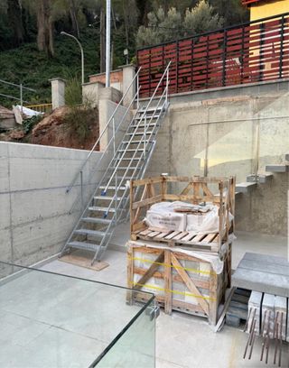 Escalera aluminio obra