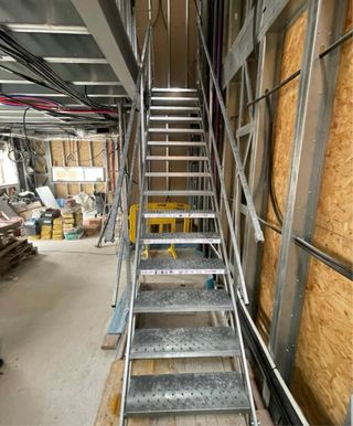 Escalera aluminio obra