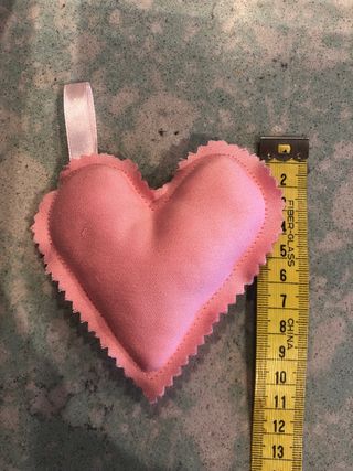 Corazon tela rosa nuevo