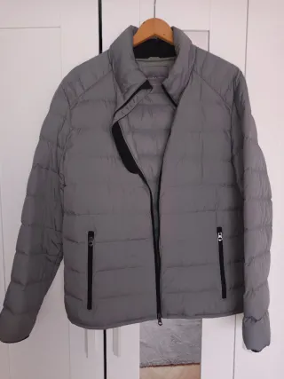 LIQUIDO!!Cazadora gris de hombre talla L