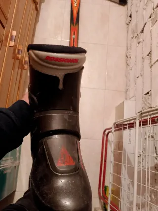 Esquís Kastle Wing 1.0. Regalo botas con los skis.