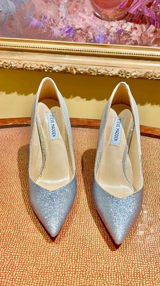 Zapatos de tacón plateados con brillo – talla 38