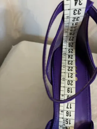 Zapatos de plataforma violetas de Xti