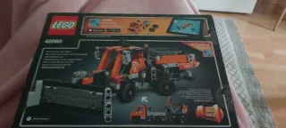 Lego technic 42060 en Caja nuevo