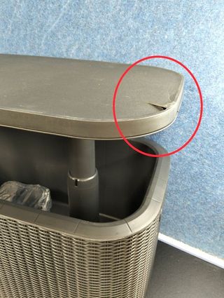 Mesa nevera Keter Bevy Bar exterior 60L grafito