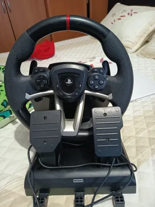 Volante HORI Racing Wheel Apex con pedales